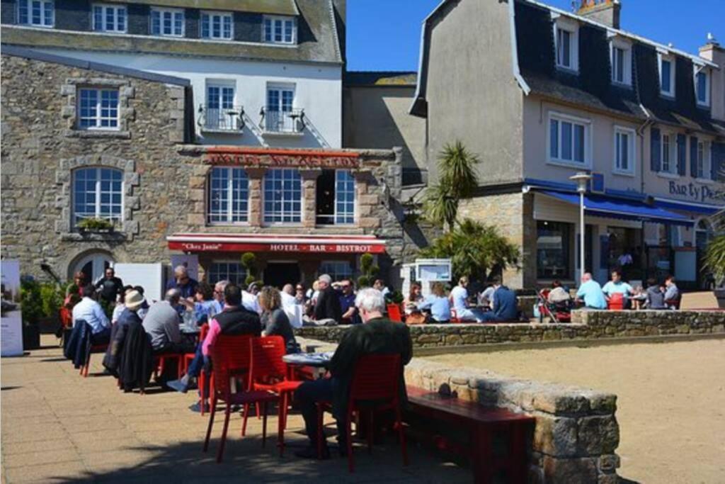 Kermaravel, Le Petit Manoir En Bord De Mer. Saint-Pol-de-Léon Dış mekan fotoğraf